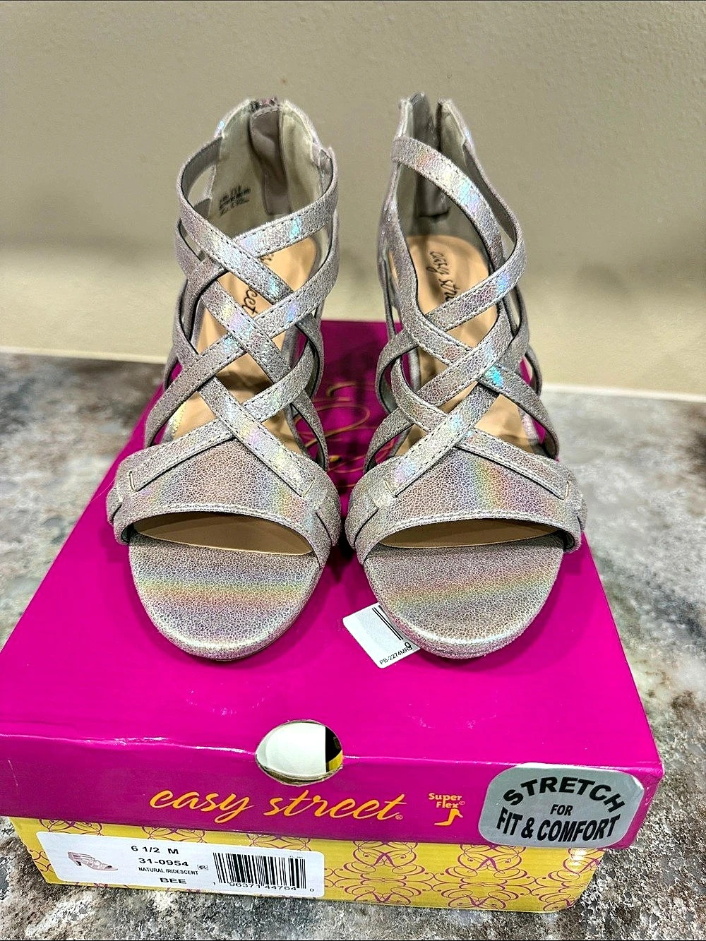 Easy Street Bee Silver Strappy Heels US 6.5